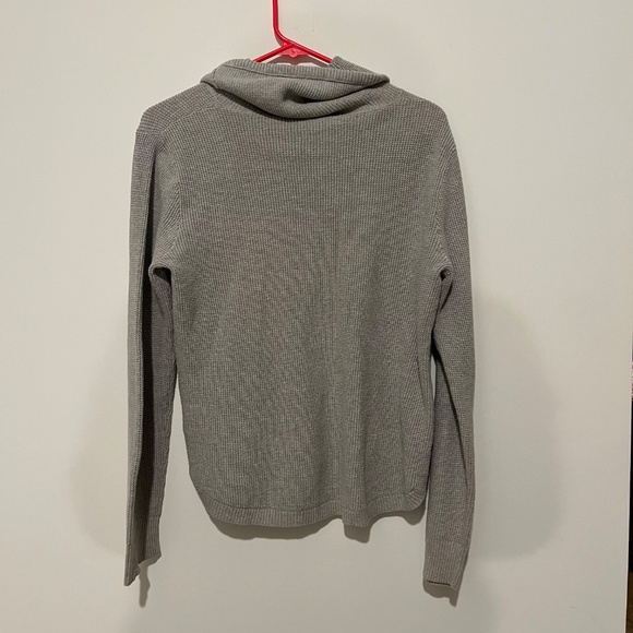 LAUREN RALPH LAUREN 100% Cotton Gray Waffle Knit Cowl Neck Sweater, Size Large - Picture 3 of 7